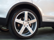 ポルシェ カイエン S　正規ディーラー車　左ハンドル　サンルーフ　社外22inアルミ　シートヒーター　純正HDDナビ 中古車