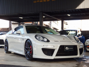 ポルシェ パナメーラ S 正規ディーラー車  左ハンドル EUR-GTエアロ 22inアルミ エアサス PASM サンルーフ エントリドライブ 中古車