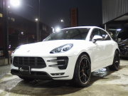 ポルシェ マカン ターボ　正規ディーラー車　ワンオーナー　ES112-22inアルミ　H＆Rダウンサス　PASM　スポーツシート　純正メモリーナビ 中古車