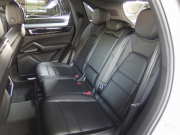 ポルシェ カイエン 正規ディーラー車　1オーナー 　EUR-GTエアロ　ESダウンサス　ES9-22inアルミ　LEDヘッドライト　前後シートヒーター　エントリドライブ 中古車