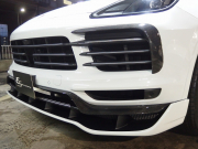 ポルシェ カイエン 正規ディーラー車　1オーナー 　EUR-GTエアロ　ESダウンサス　ES9-22inアルミ　LEDヘッドライト　前後シートヒーター　エントリドライブ 中古車