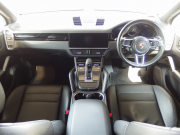 ポルシェ カイエン 正規ディーラー車　1オーナー 　EUR-GTエアロ　ESダウンサス　ES9-22inアルミ　LEDヘッドライト　前後シートヒーター　エントリドライブ 中古車