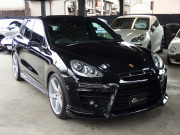 ポルシェ カイエン EUR-GTフルエアロ　正規ディーラー車　ESダウンサス　社外22インチアルミ　キャリパーペイント　 中古車