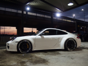 ポルシェ 911(Type997) カレラ EUR-GTRワイドボディキット※公認取得済み KWフロントリフター付き車高調 可変バルブ付きESスポーツマフラー IPEエキマニ 中古車