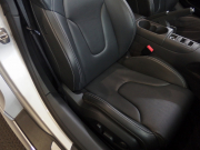 アウディ R8 スパイダー　V10 5.2L　正規ディーラー車　左ハンドル　社外車高調 中古車