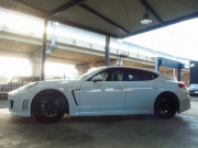 ポルシェ パナメーラ S PDK 正規ディーラー車  後期モデル 左H EUR-GTエアロ ES-22inアルミ LED　エアサス BOSE 中古車