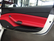 フェラーリ 488GTB レッドレザーシート　LEDカーボンコンビステアリング　純正マフラー可変バルブリモコン　 中古車