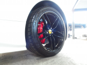 フェラーリ 488GTB レッドレザーシート　LEDカーボンコンビステアリング　純正マフラー可変バルブリモコン　 中古車