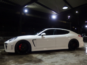 ポルシェ&nbsp;パナメーラ&nbsp;左ハンドル　サンルーフ　EUR-GTエアロ　ESダウンサス　ES22inアルミ　&nbsp;中古車