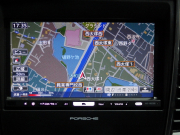 ポルシェ&nbsp;パナメーラ&nbsp;左ハンドル　サンルーフ　EUR-GTエアロ　ESダウンサス　ES22inアルミ　&nbsp;中古車