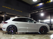 ポルシェ マカン ターボ EUR-GTエアロ ESダウンサス ES22inアルミ LCA 中古車