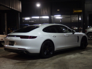 ポルシェ&nbsp;パナメーラ&nbsp;正規ディーラー車　右ハンドル　エントリードライブ&nbsp;中古車