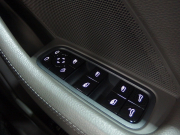 ポルシェ&nbsp;パナメーラ&nbsp;正規ディーラー車　右ハンドル　エントリードライブ&nbsp;中古車