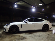 ポルシェ&nbsp;パナメーラ&nbsp;正規ディーラー車　右ハンドル　エントリードライブ&nbsp;中古車