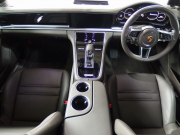 ポルシェ&nbsp;パナメーラ&nbsp;正規ディーラー車　右ハンドル　エントリードライブ&nbsp;中古車