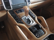 ポルシェ&nbsp;カイエン&nbsp;S　正規ディーラー車　左ハンドル　EURエアロ　外22inアルミ　ダウンサス　サンルーフ&nbsp;中古車