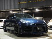 ポルシェ マカン ターボ　スポーツクロノPKG　EURエアロ　パノラマガラスルーフ　レッドレザー　管理ユーザー様下取り 中古車