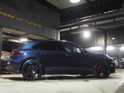 ポルシェ マカン ターボ　スポーツクロノPKG　EURエアロ　パノラマガラスルーフ　レッドレザー　管理ユーザー様下取り 中古車