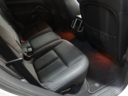 ポルシェ&nbsp;カイエン&nbsp;V6 3.6L 正規ディーラー車　サンルーフ　ルーフレール　社外20インチアルミ&nbsp;中古車