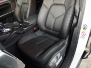 ポルシェ&nbsp;カイエン&nbsp;V6 3.6L 正規ディーラー車　サンルーフ　ルーフレール　社外20インチアルミ&nbsp;中古車