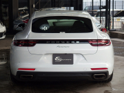 ポルシェ&nbsp;パナメーラ&nbsp;正規ディーラー車　アダプティブクルーズコントロール　カープレイ　シートヒーター&nbsp;中古車