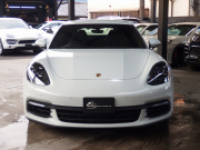 ポルシェ&nbsp;パナメーラ&nbsp;正規ディーラー車　アダプティブクルーズコントロール　カープレイ　シートヒーター&nbsp;中古車