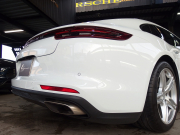 ポルシェ&nbsp;パナメーラ&nbsp;正規ディーラー車　アダプティブクルーズコントロール　カープレイ　シートヒーター&nbsp;中古車