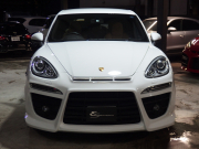 ポルシェ カイエン 正規ディーラー車 右ハンドル EUR-GTエアロ 22inアルミ クルーズコントロール シートヒーター 中古車