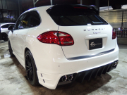 ポルシェ カイエン 正規ディーラー車 右ハンドル EUR-GTエアロ 22inアルミ クルーズコントロール シートヒーター 中古車