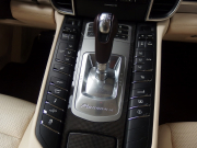 ポルシェ パナメーラ S　EUR－GTコンプリート　スポーツクロノパッケージ　ディーラー車　左ハンドル　サンルーフ 中古車