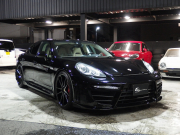 ポルシェ パナメーラ S　EUR－GTコンプリート　スポーツクロノパッケージ　ディーラー車　左ハンドル　サンルーフ 中古車