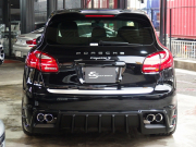 ポルシェ カイエン S　EUR－GTコンプリート　右ハンドル　正規ディーラー車　 中古車