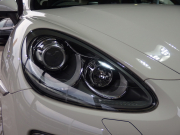 ポルシェ カイエン 正規ディーラー車　右ハンドル　 中古車