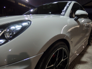 ポルシェ&nbsp;マカン&nbsp;ターボ　PDK 正規ディーラー車　スポーツクロノパッケージ　レッドレザー　EUR-GTエアロ　22inアルミ&nbsp;中古車