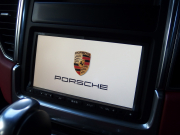 ポルシェ&nbsp;マカン&nbsp;ターボ　PDK 正規ディーラー車　スポーツクロノパッケージ　レッドレザー　EUR-GTエアロ　22inアルミ&nbsp;中古車