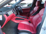 ポルシェ&nbsp;マカン&nbsp;ターボ　PDK 正規ディーラー車　スポーツクロノパッケージ　レッドレザー　EUR-GTエアロ　22inアルミ&nbsp;中古車