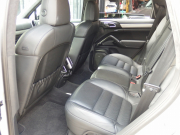 ポルシェ&nbsp;カイエン&nbsp;ターボ　正規ディーラー車　左ハンドル　EUR-GTエアロ　22inアルミ　サンルーフ　エアサス　&nbsp;中古車