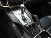 ポルシェ&nbsp;カイエン&nbsp;ターボ　正規ディーラー車　左ハンドル　EUR-GTエアロ　22inアルミ　サンルーフ　エアサス　&nbsp;中古車