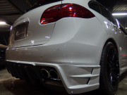 ポルシェ&nbsp;カイエン&nbsp;ターボ　正規ディーラー車　左ハンドル　EUR-GTエアロ　22inアルミ　サンルーフ　エアサス　&nbsp;中古車