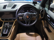 ポルシェ&nbsp;カイエン&nbsp;ワンオーナー　正規ディーラー車　EUR-GTエアロ　ES22inアルミ　ローダウン　アダプティブクルーズコントロール　&nbsp;中古車