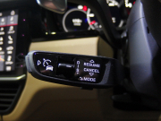 ポルシェ&nbsp;カイエン&nbsp;ワンオーナー　正規ディーラー車　EUR-GTエアロ　ES22inアルミ　ローダウン　アダプティブクルーズコントロール　&nbsp;中古車