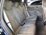 ポルシェ カイエン ワンオーナー　正規ディーラー車　右ハンドル　パノラマサンルーフ  EUR-GTエアロ　ES22インチアルミ　ESダウンサス 中古車