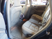 ポルシェ カイエン ワンオーナー　正規ディーラー車　右ハンドル　パノラマサンルーフ  EUR-GTエアロ　ES22インチアルミ　ESダウンサス 中古車