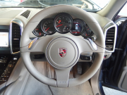 ポルシェ カイエン ワンオーナー　正規ディーラー車　右ハンドル　パノラマサンルーフ  EUR-GTエアロ　ES22インチアルミ　ESダウンサス 中古車