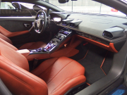 ランボルギーニ&nbsp;ウラカン&nbsp;LP610-4 正規ディラー車　左ハンドル　2015年モデル　エレガンテインテリア　フロントリフター　ローダウン&nbsp;中古車