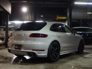 ポルシェ&nbsp;マカン&nbsp;マカンS 2015年モデル EUR-GT クレヨンオールペイント　ES22inアルミ　ESダウンサス&nbsp;中古車