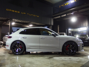 ポルシェ&nbsp;マカン&nbsp;マカンS 2015年モデル EUR-GT クレヨンオールペイント　ES22inアルミ　ESダウンサス&nbsp;中古車