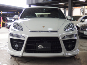 ポルシェ&nbsp;カイエン&nbsp;プラチナエディション　アダプティブクルーズコントロール　EUR-GTエアロ　ES22inアルミ　ESサウンサス　正規ディーラー車&nbsp;中古車