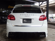 ポルシェ カイエン 2014年モデル　ベース　EUR-GTエアロ　ES22inアルミ　ESダウンサス　ESスポーツマフラー　 中古車