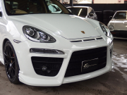 ポルシェ カイエン 2014年モデル　ベース　EUR-GTエアロ　ES22inアルミ　ESダウンサス　ESスポーツマフラー　 中古車